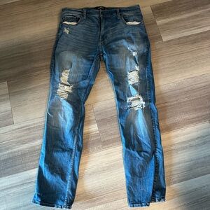 Men’s ripped Hollister jeans